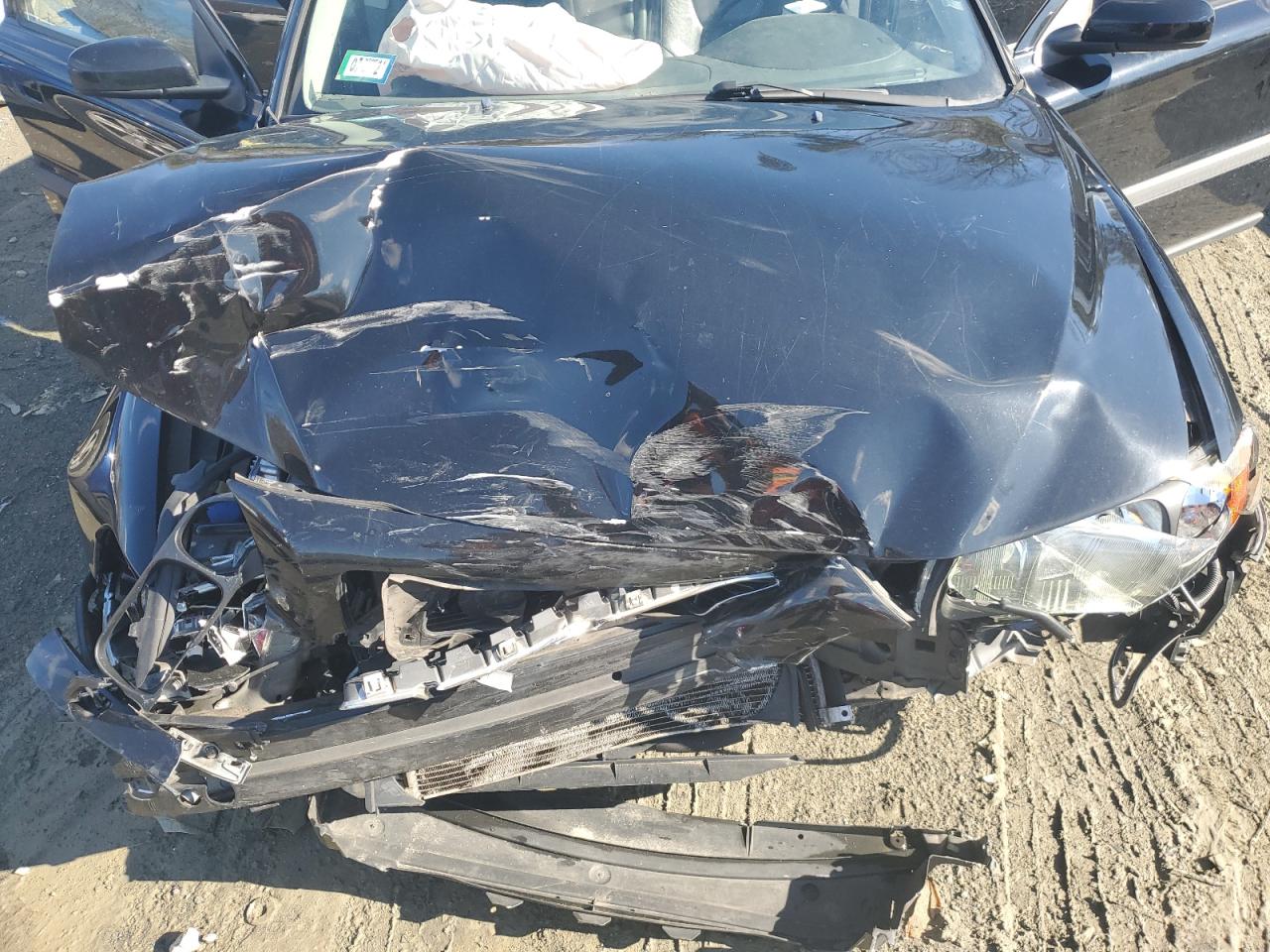 2004 Volvo S60 VIN YV1RS61T742396297 Copart auction photo, front end / mechanical damage thumbnail 13