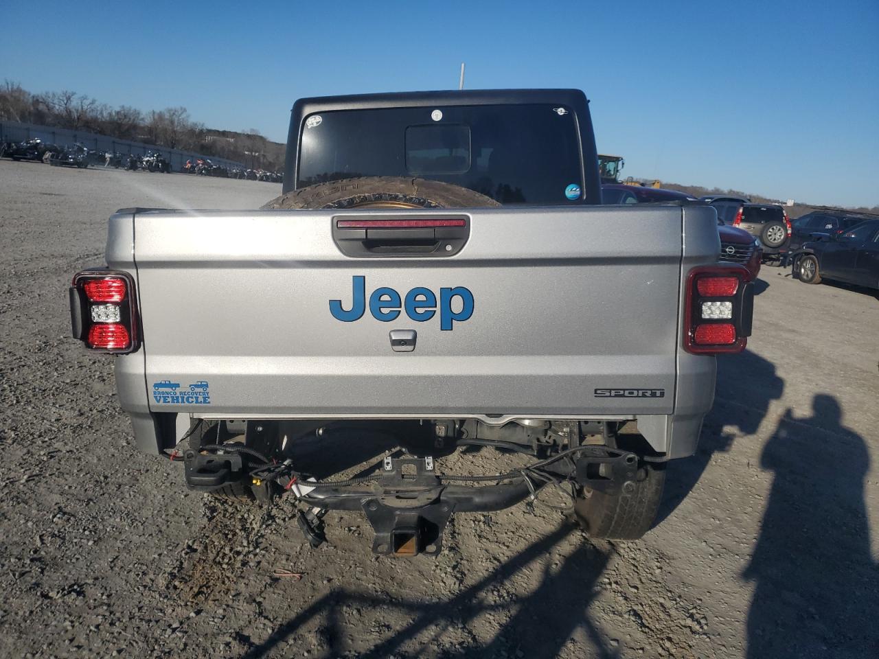 2021 Jeep Gladiator VIN 1C6HJTAG6ML533074 Copart auction photo, all over / minor dent/scratches damage thumbnail 6