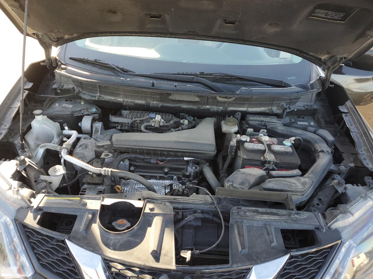 2016 Nissan Rogue VIN JN8AT2MT5GW029680 Copart auction photo, minor dent/scratches damage thumbnail 12