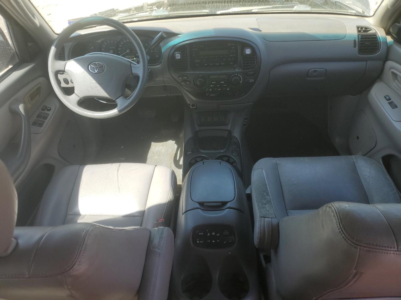 2005 Toyota Sequoia VIN 5TDZT34A55S256027 Copart auction photo, front end / side damage thumbnail 8