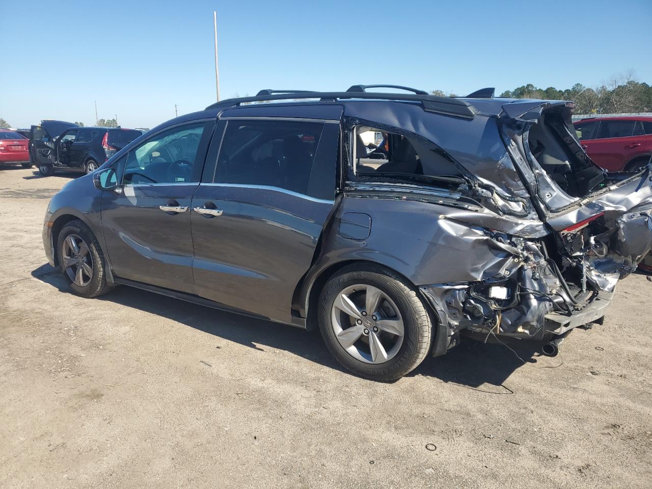 2019 Honda Odyssey VIN 5FNRL6H53KB072087 Copart auction photo, rear end / side damage thumbnail 2