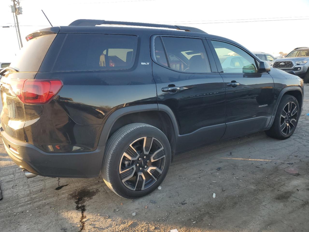2019 GMC Acadia VIN 1GKKNMLS2KZ294342 Copart auction photo, front end / side damage thumbnail 3