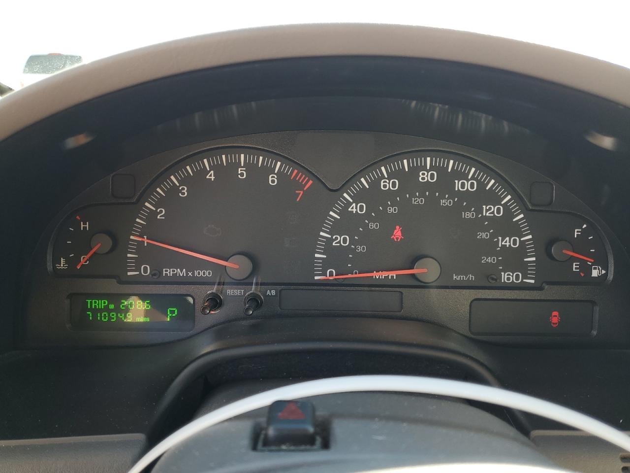 2000 Lincoln LS VIN 1LNHM86SXYY822540 Copart auction photo, minor dent/scratches damage thumbnail 9