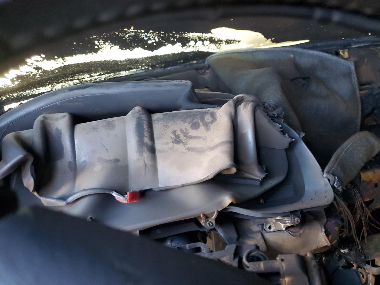 2000 Dodge RAM VIN 1B7MC3363YJ158655 Copart auction photo, burn - interior damage thumbnail 9