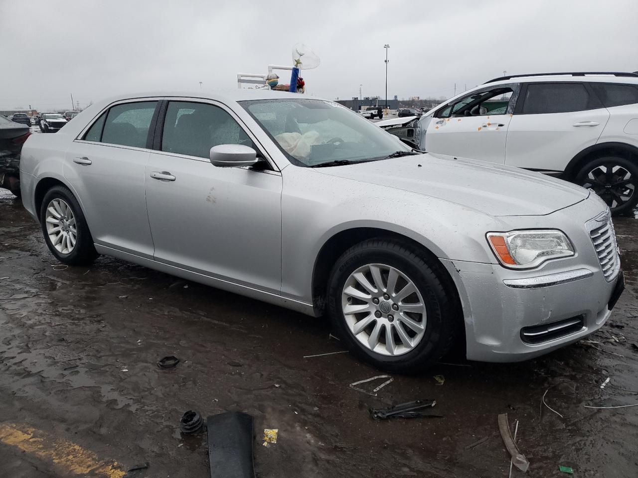 2012 Chrysler 300 VIN 2C3CCAAGXCH289205 Copart auction photo, side damage thumbnail 4