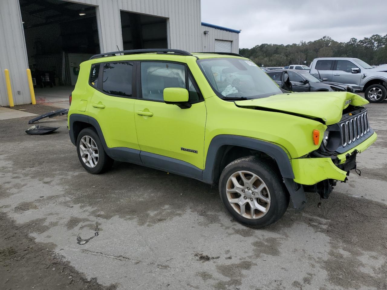 2017 Jeep Renegade VIN ZACCJBBB5HPF02318 Copart auction photo, front end damage thumbnail 4