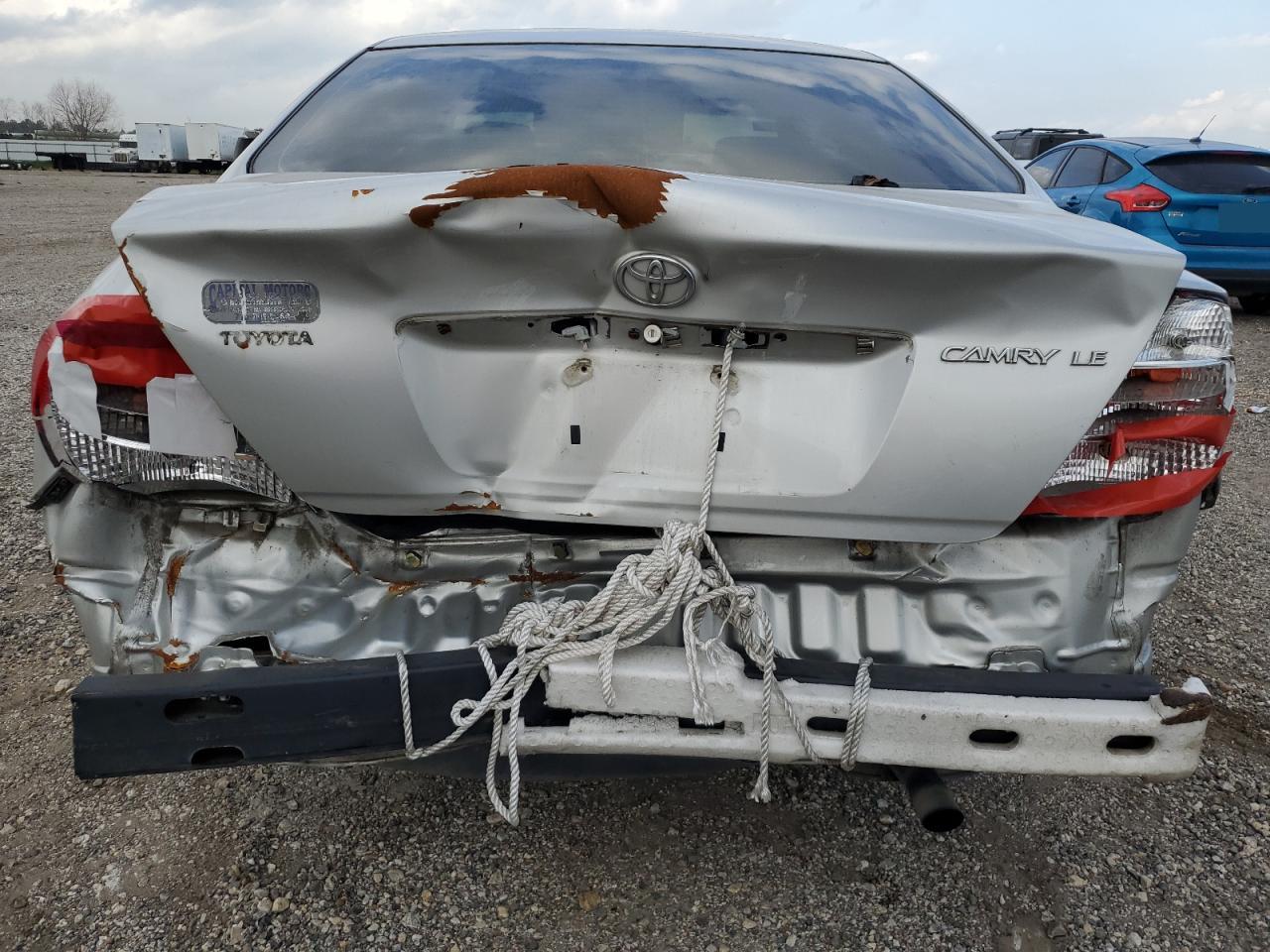 2004 Toyota Camry VIN 4T1BE32KX4U343483 Copart auction photo, rear end / minor dent/scratches damage thumbnail 6