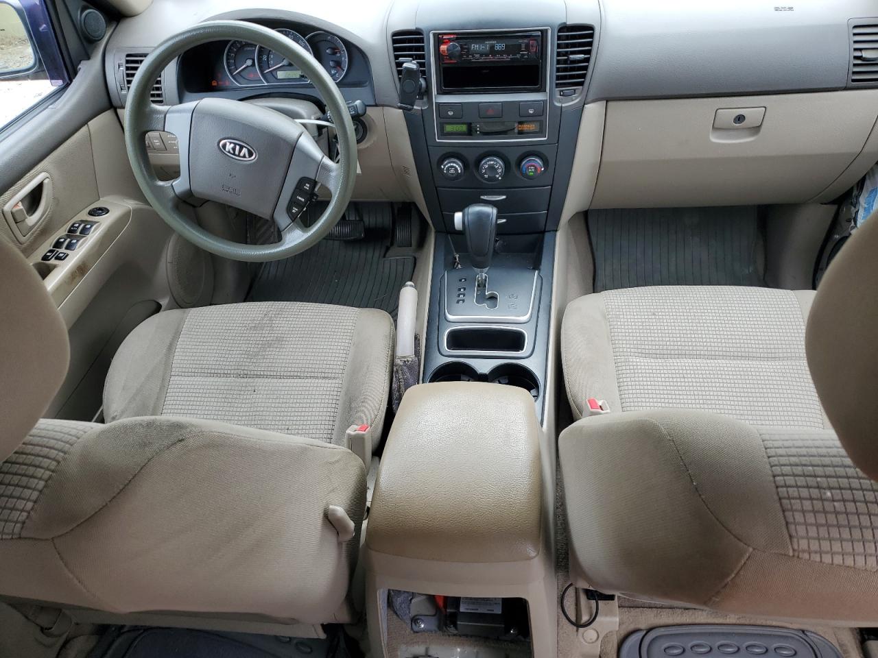 2009 KIA Sorento VIN KNDJC735895873622 Copart auction photo, front end / side damage thumbnail 8