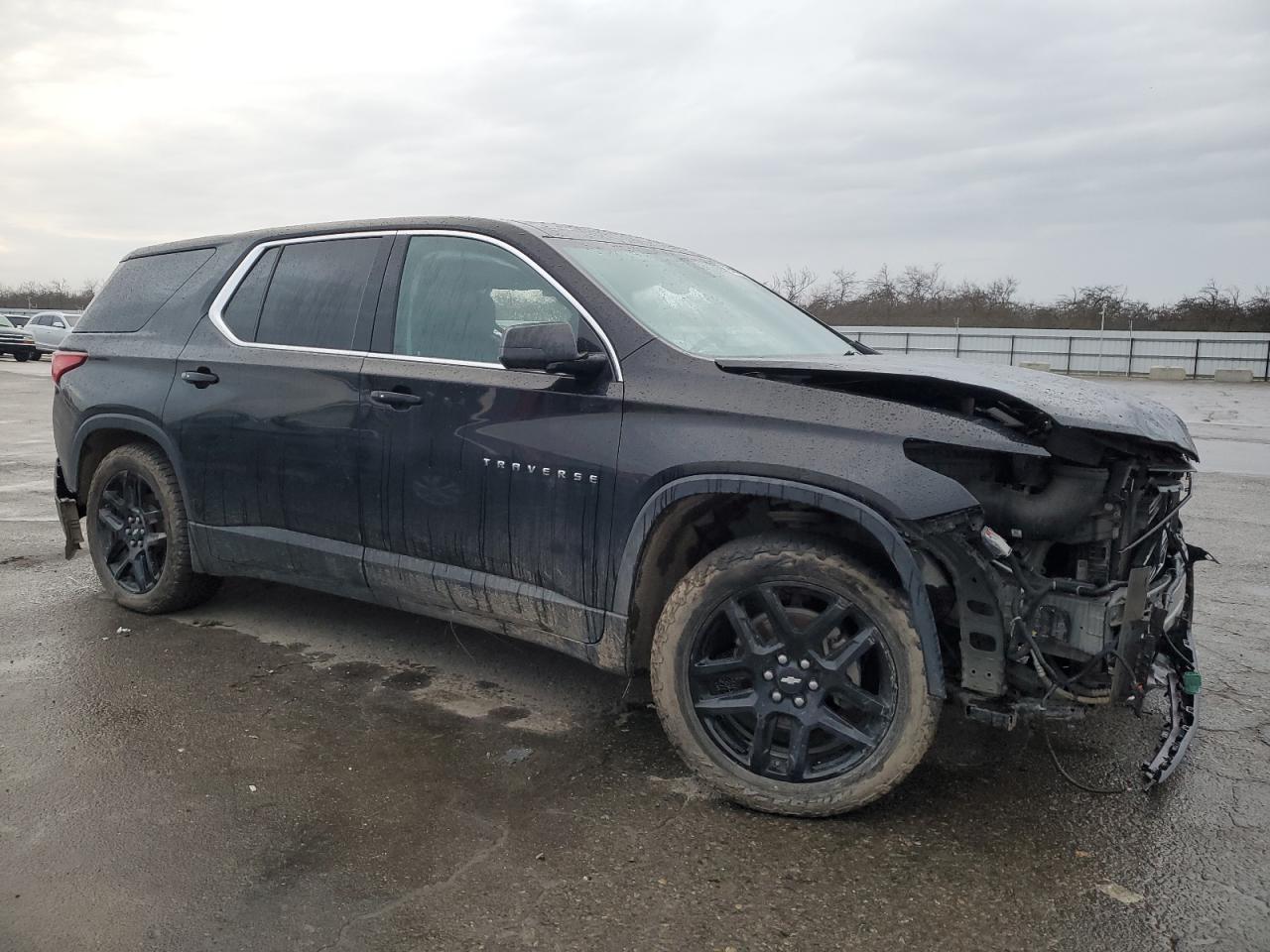 2018 Chevrolet Traverse VIN 1GNERFKW8JJ208694 Copart auction photo, all over damage thumbnail 4