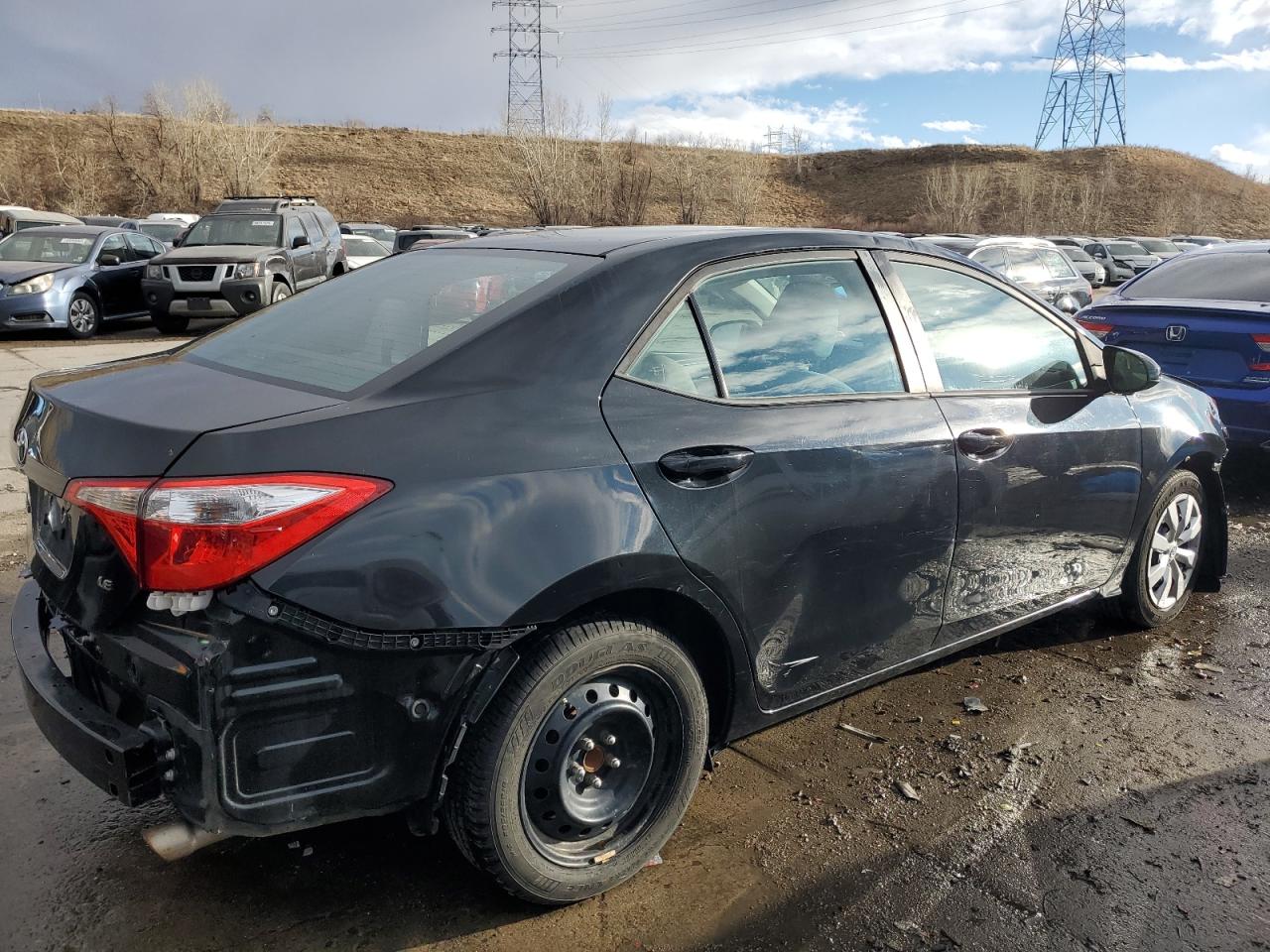 2015 Toyota Corolla VIN 5YFBURHE8FP195491 Copart auction photo, front end / rear end damage thumbnail 3