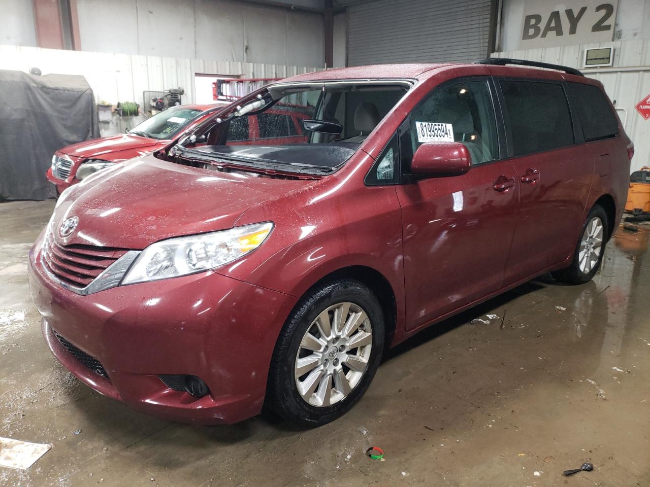 2015 Toyota Sienna VIN 5TDJK3DC5FS125425