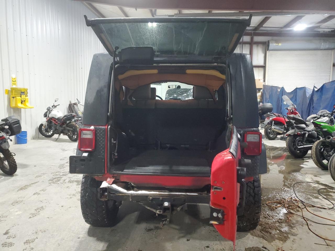 2008 Jeep Wrangler VIN 1J4GA39178L507894 Copart auction photo, rear end damage thumbnail 6