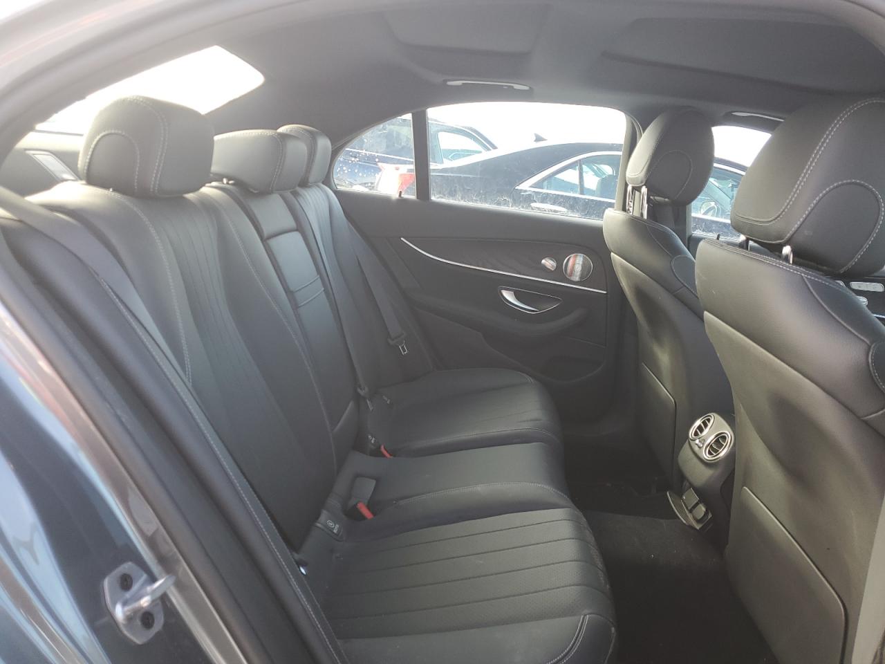 2020 Mercedes-Benz E-klasse VIN W1KZF8EB6LA759142 Copart auction photo, front end damage thumbnail 10
