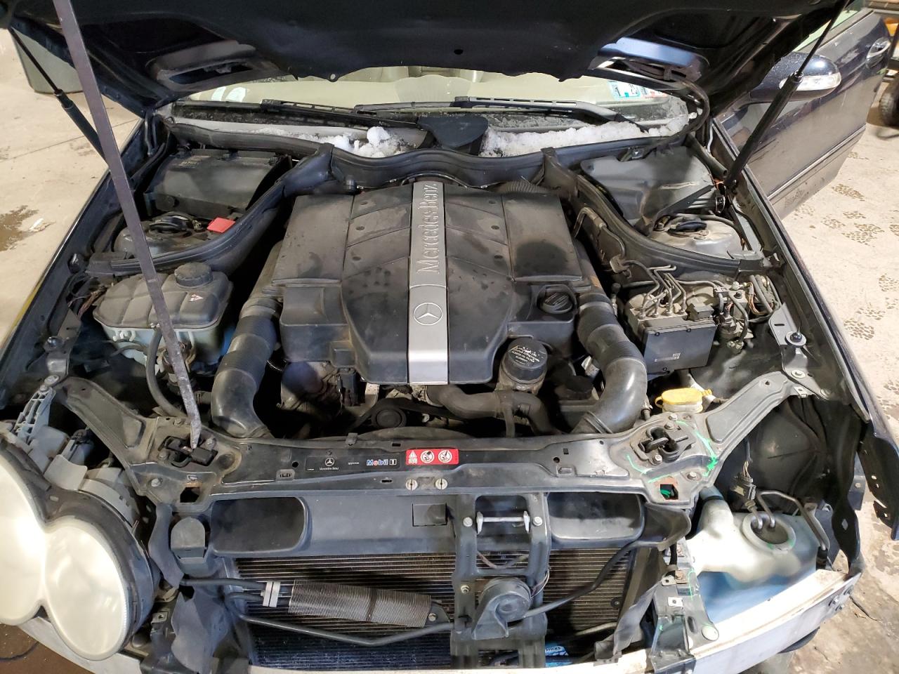 2005 Mercedes-Benz CLK-klasse VIN WDBTK65G65T033914 Copart auction photo, front end / side damage thumbnail 11