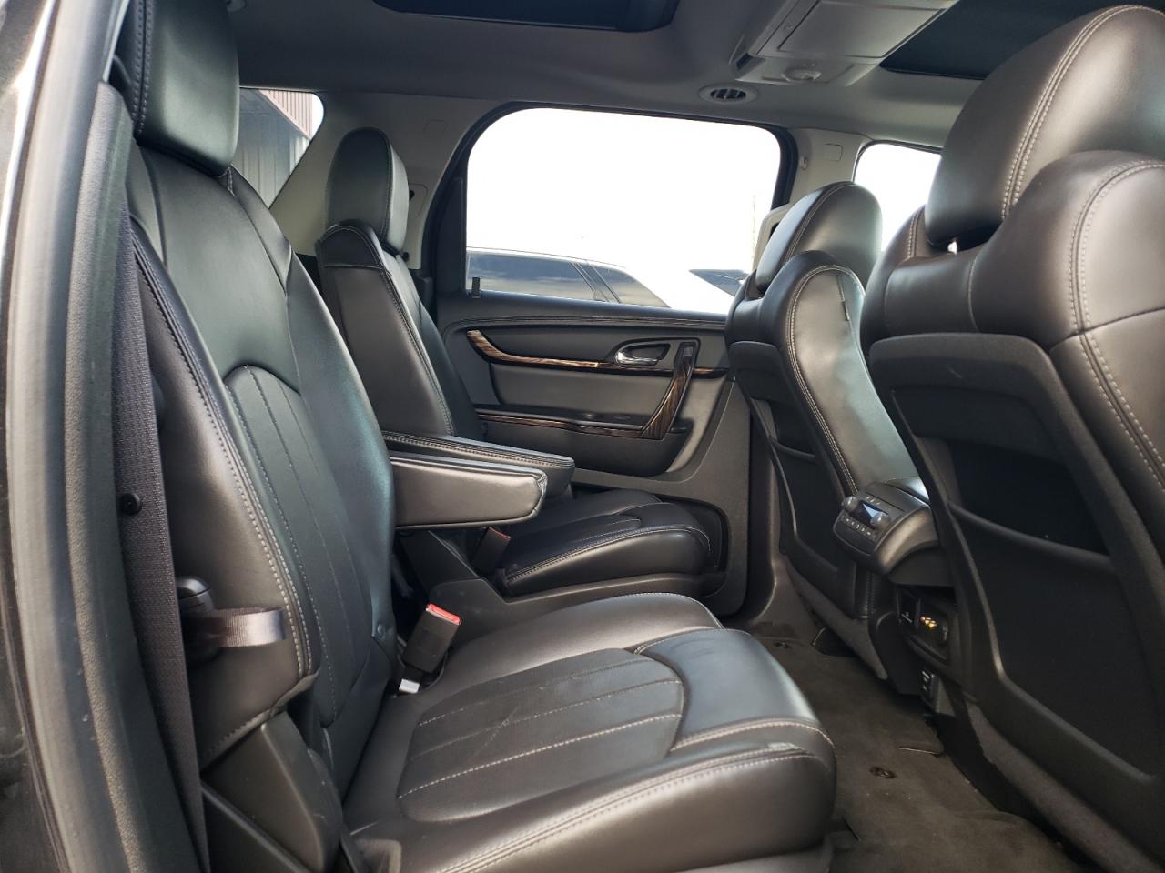 2015 GMC Acadia VIN 1GKKVTKD5FJ120864 Copart auction photo, side / front end damage thumbnail 11
