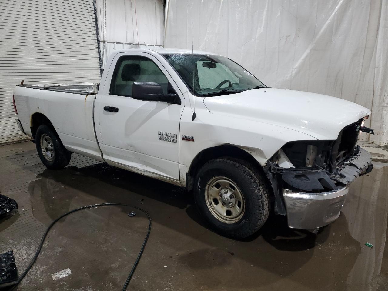 2016 RAM 1500 VIN 3C6JR6DT8GG261813 Copart auction photo, front end damage thumbnail 4
