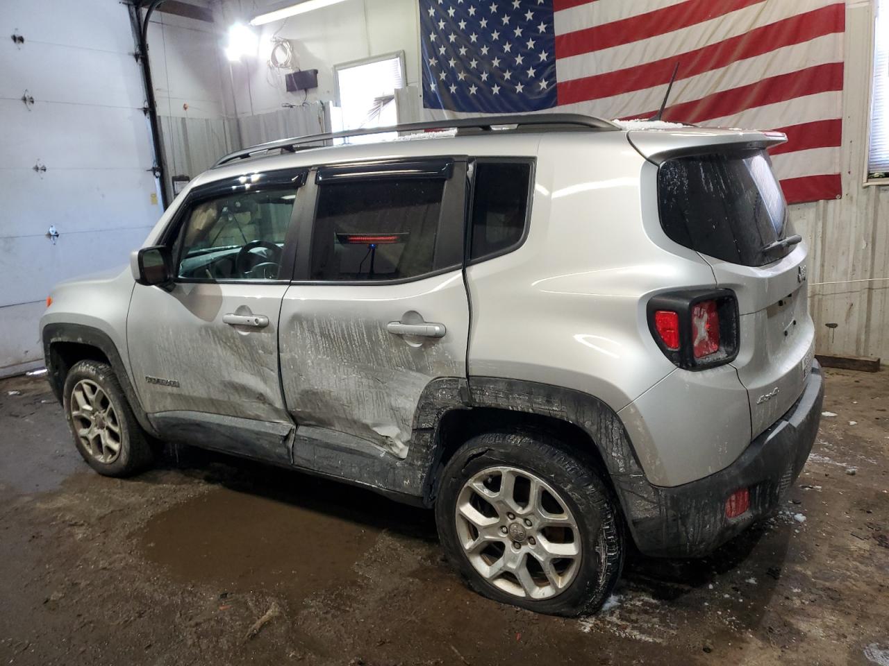 2017 Jeep Renegade VIN ZACCJBBB6HPF49292 Copart auction photo, side / minor dent/scratches damage thumbnail 2