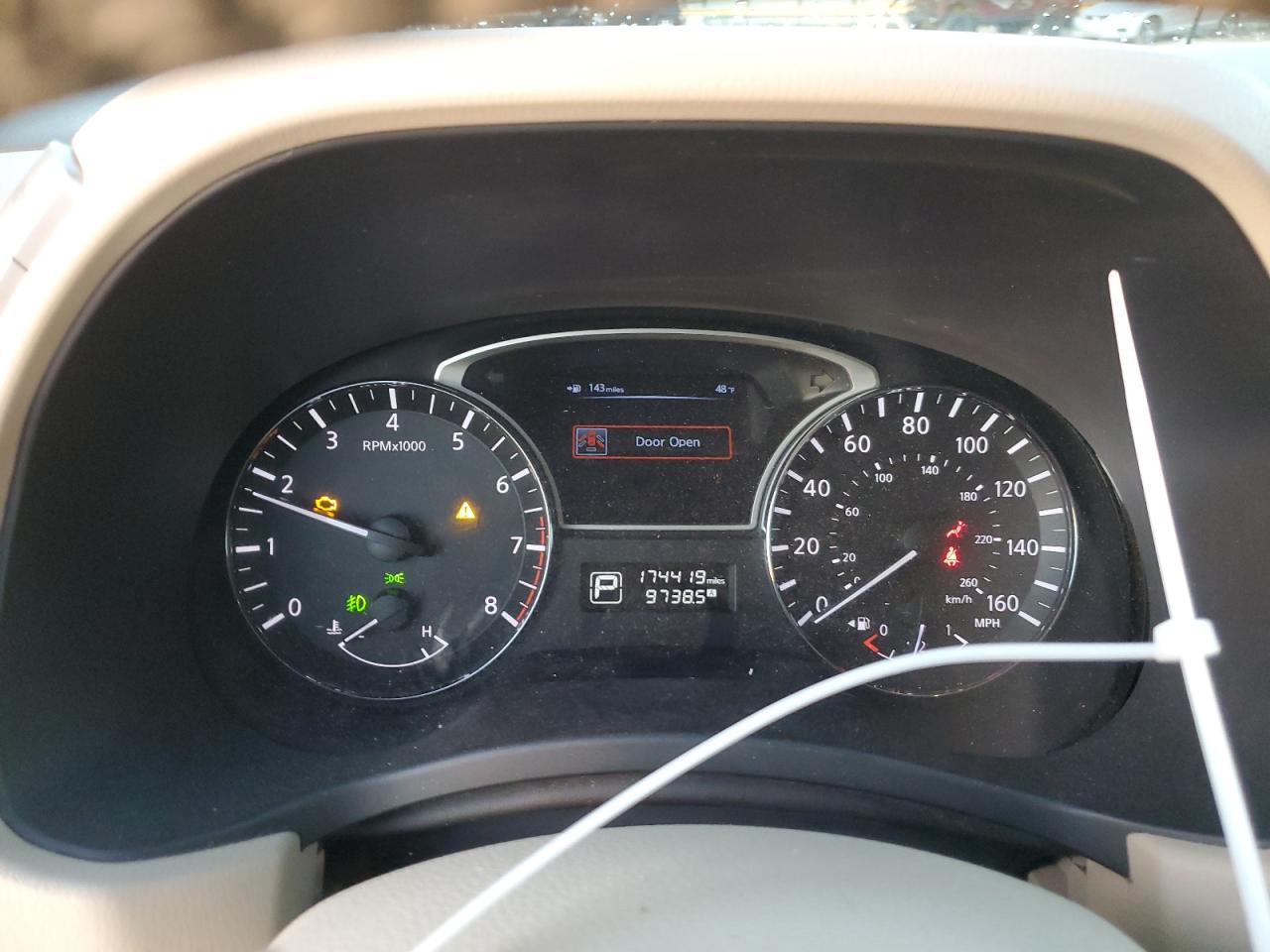 2013 Nissan Pathfinder VIN 5N1AR2MN9DC637271 Copart auction photo, side / front end damage thumbnail 9