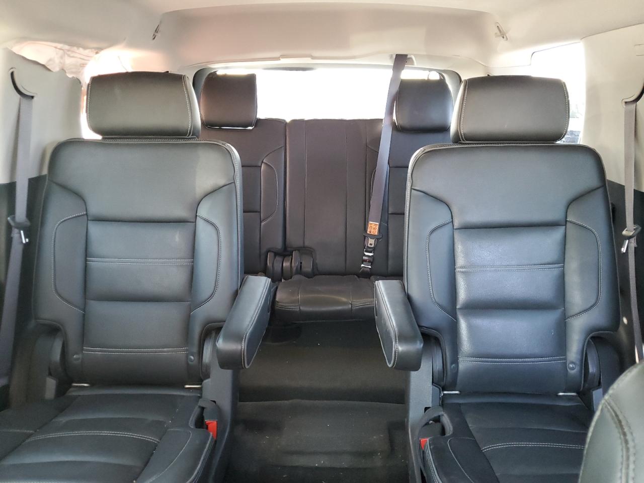 2017 GMC Yukon VIN 1GKS2CKJ9HR196607 Copart auction photo, front end / minor dent/scratches damage thumbnail 10