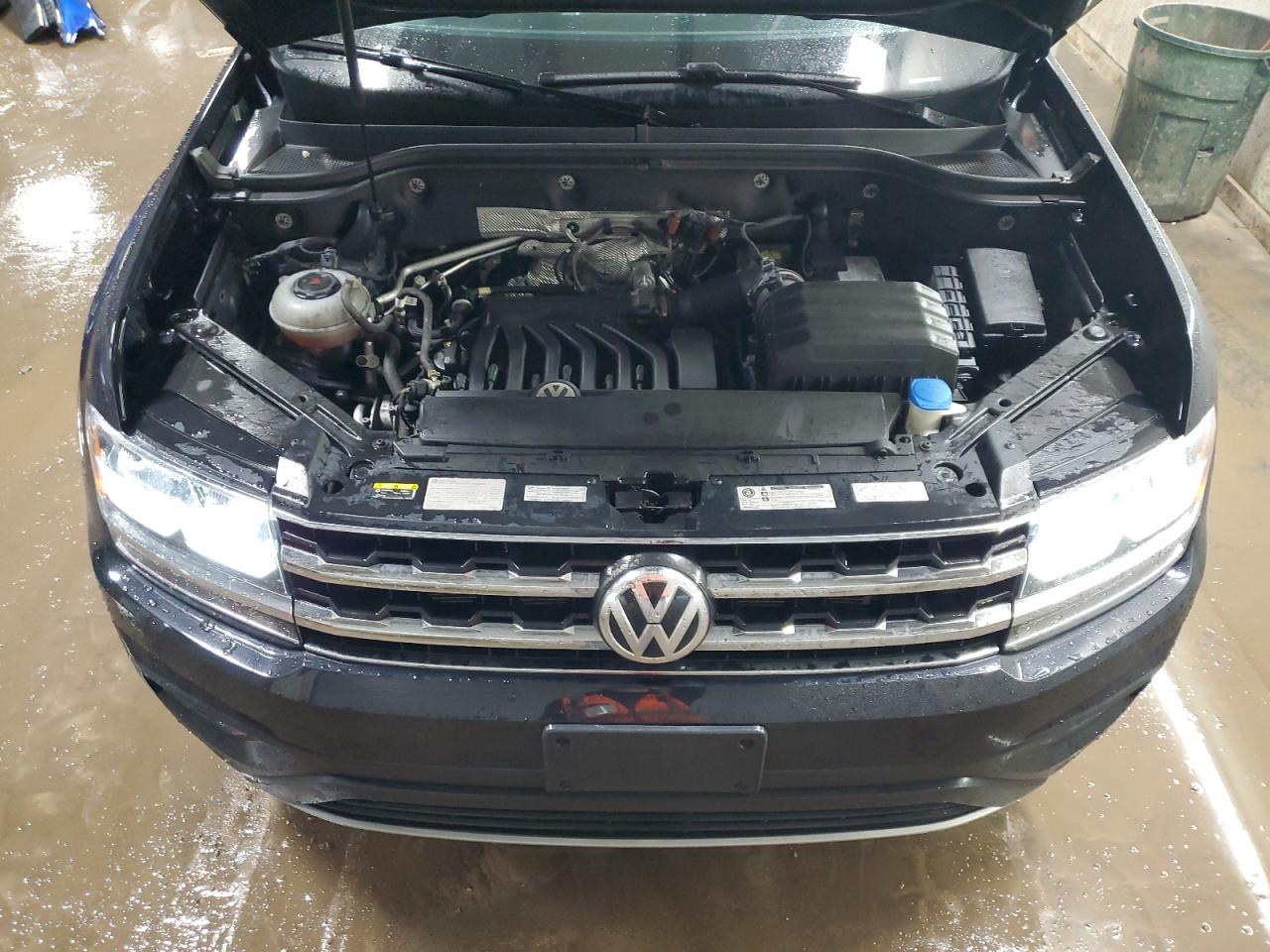 2018 Volkswagen Atlas VIN 1V2LR2CA2JC535493 Copart auction photo, side / rear end damage thumbnail 12