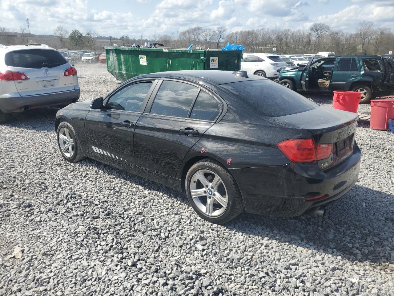2015 BMW 3er VIN WBA3B1C57FP681386 Copart auction photo, front end damage thumbnail 2