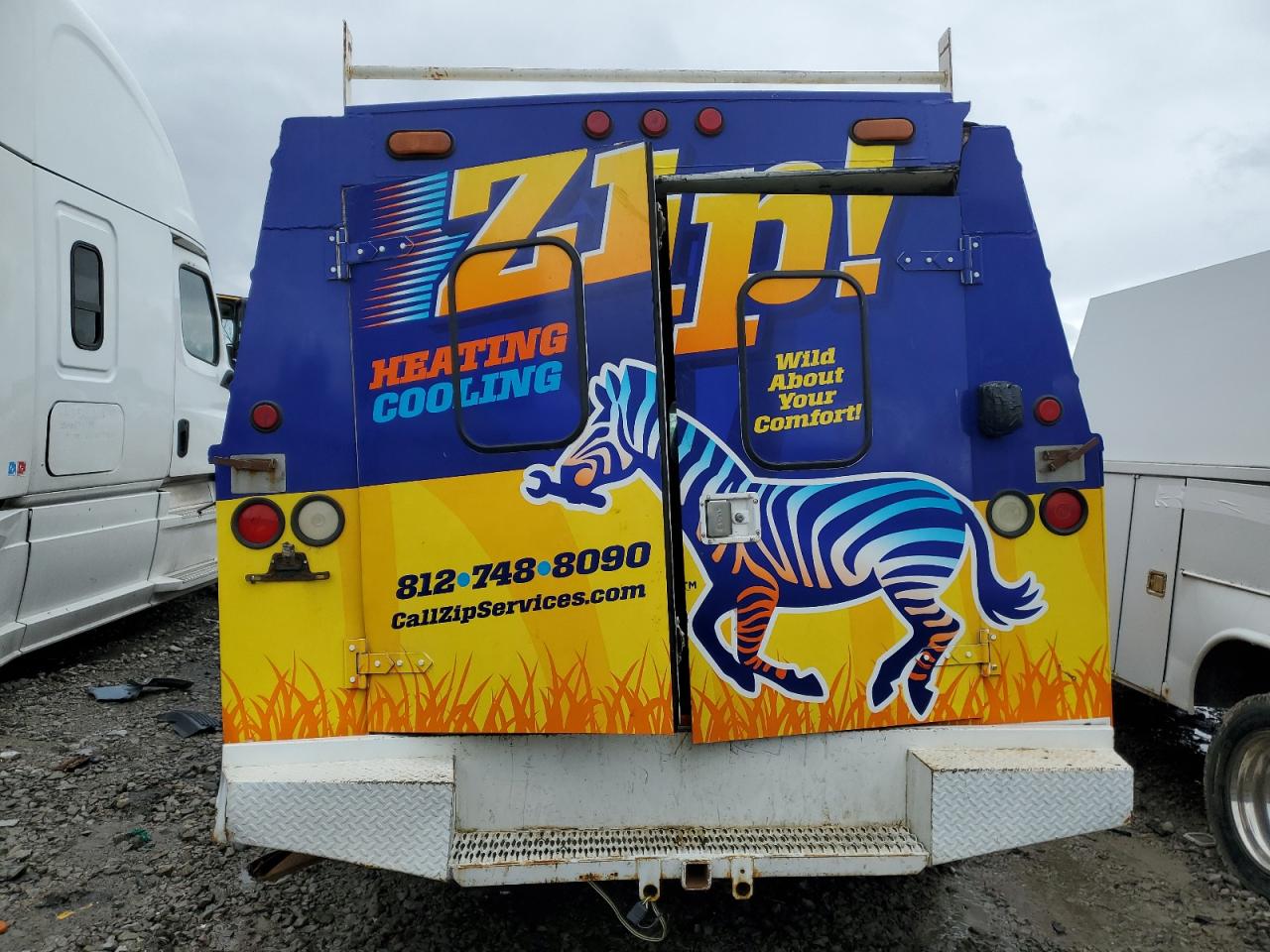 2005 Chevrolet Express VIN 1GBJG31U551111068 Copart auction photo, all over damage thumbnail 6