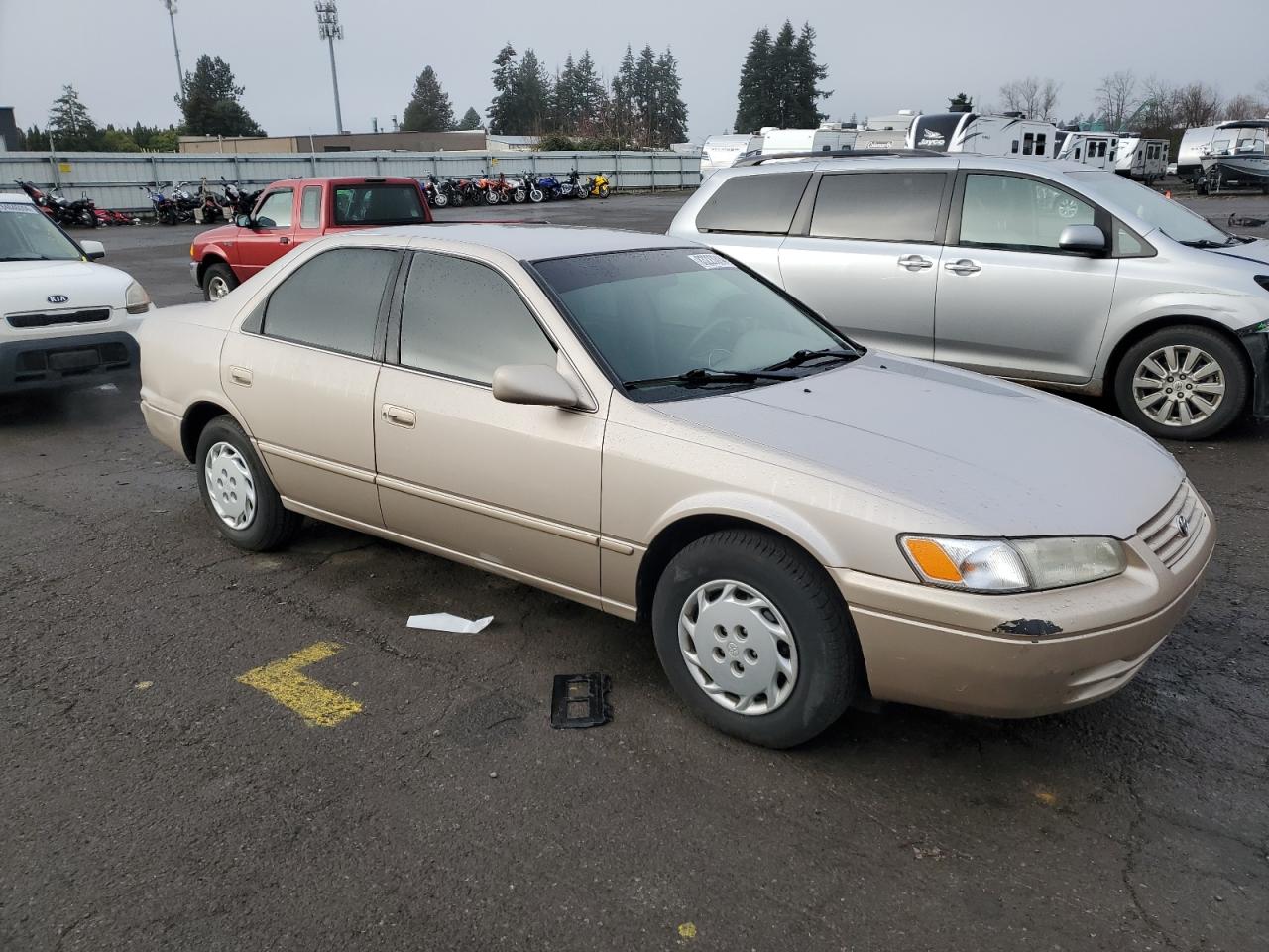 1999 Toyota Camry VIN 4T1BG22K5XU492716 Copart auction photo, rear end damage thumbnail 4