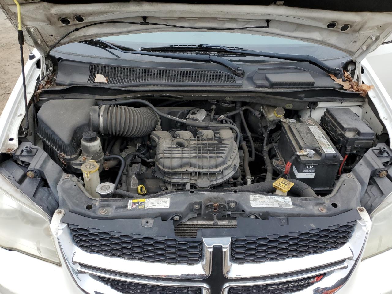 2013 Dodge Caravan VIN 2C4RDGCG2DR654264 Copart auction photo, rear end / minor dent/scratches damage thumbnail 12