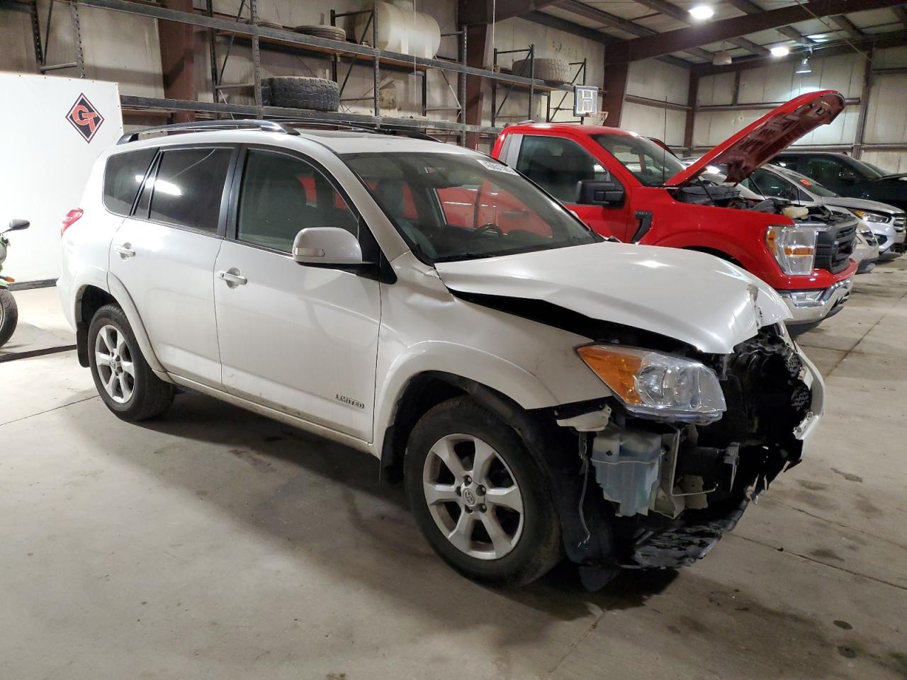 2012 Toyota RAV 4 VIN 2T3DF4DV8CW234352 Copart auction photo, front end / minor dent/scratches damage thumbnail 4