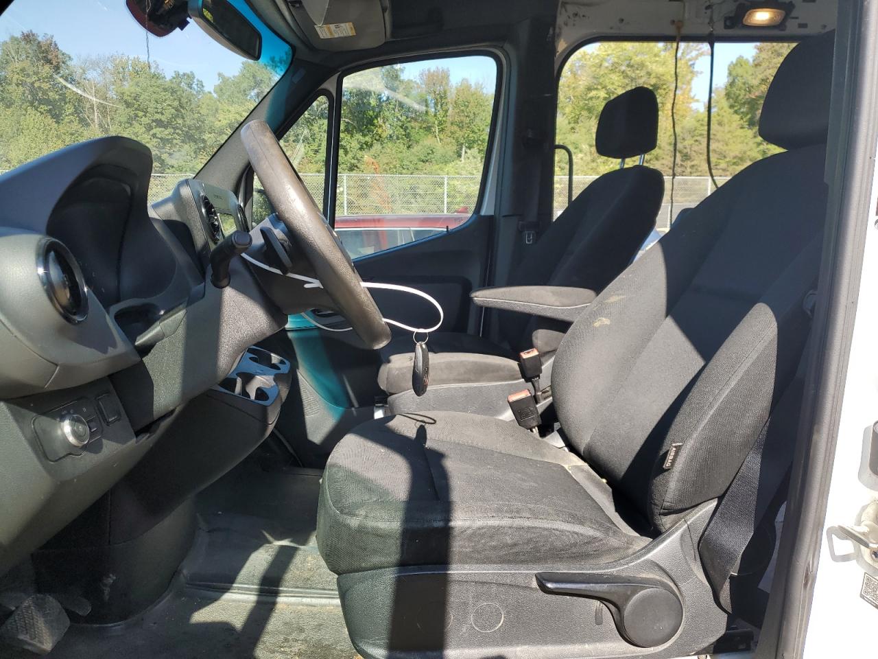 2019 Mercedes-Benz Sprinter VIN WD3PF0CD9KP041744 Copart auction photo, front end damage thumbnail 7
