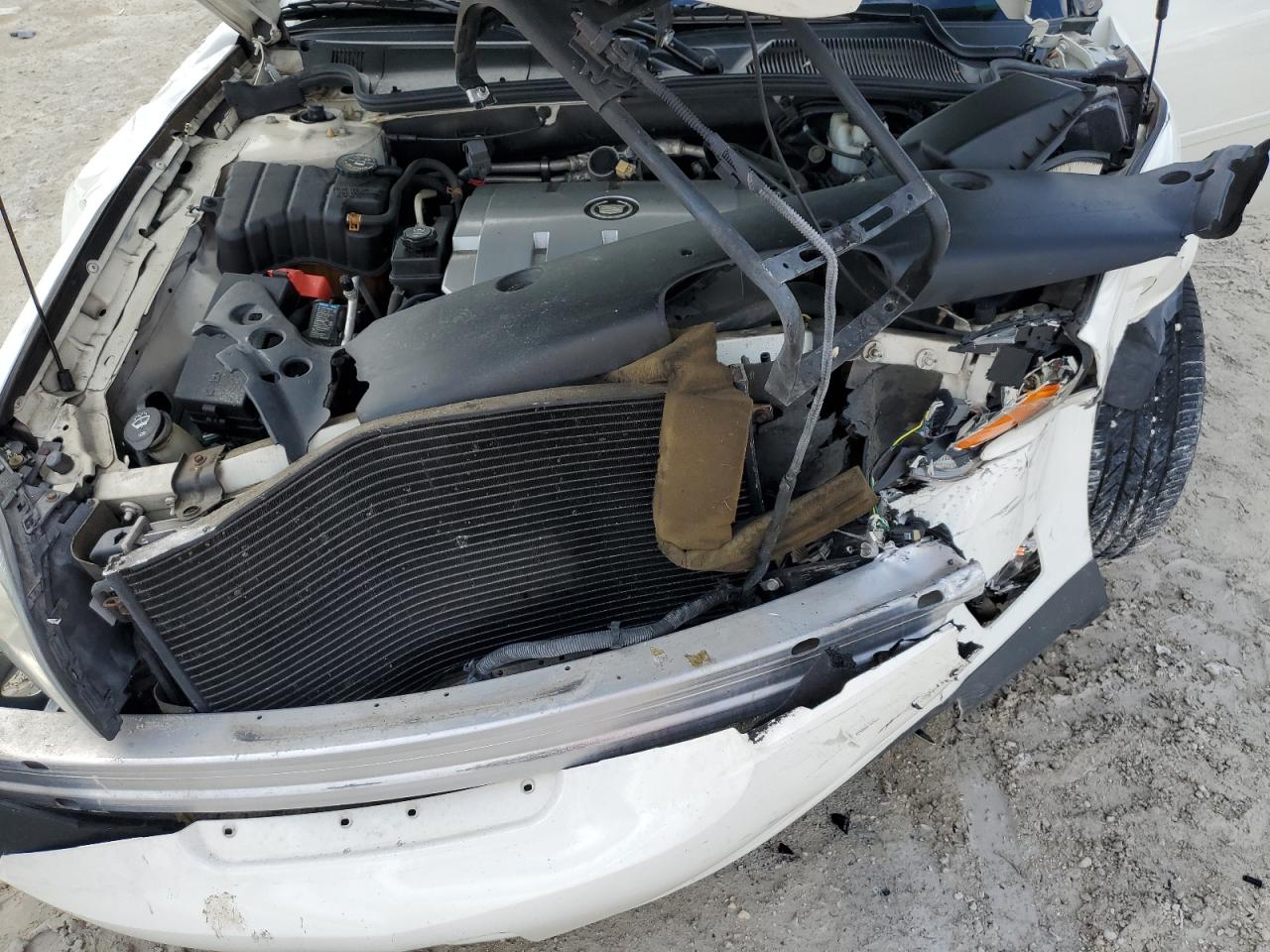 2004 Cadillac De Ville VIN 1G6KD57Y64U188708 Copart auction photo, front end damage thumbnail 13