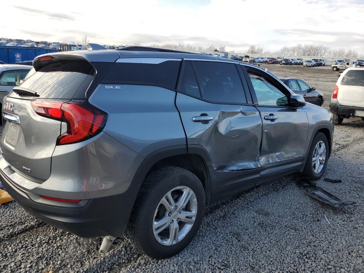 2020 GMC Terrain VIN 3GKALTEV3LL129153 Copart auction photo, side / front end damage thumbnail 3