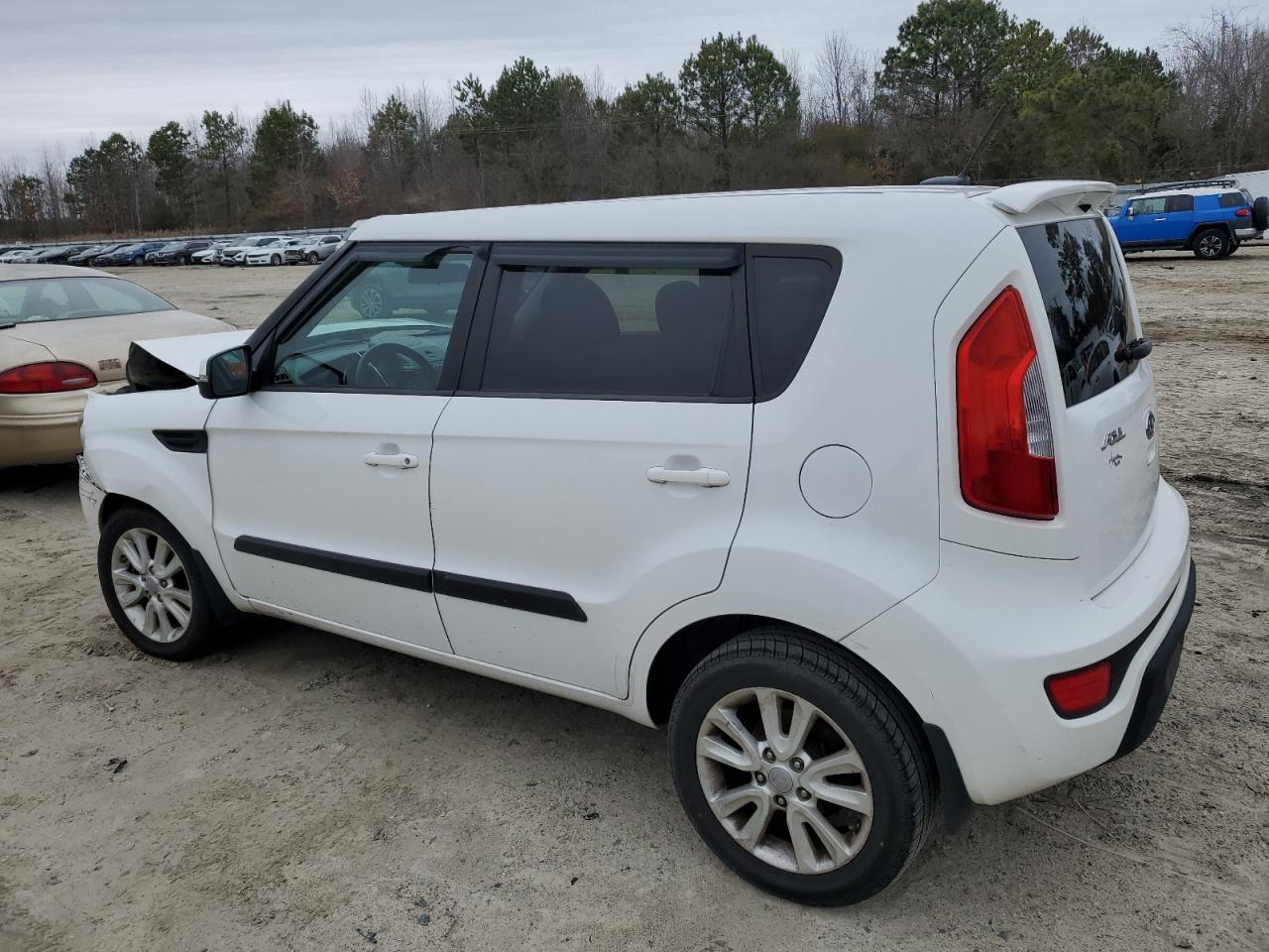 2012 KIA Soul VIN KNDJT2A67C7407934 Copart auction photo, front end / minor dent/scratches damage thumbnail 2