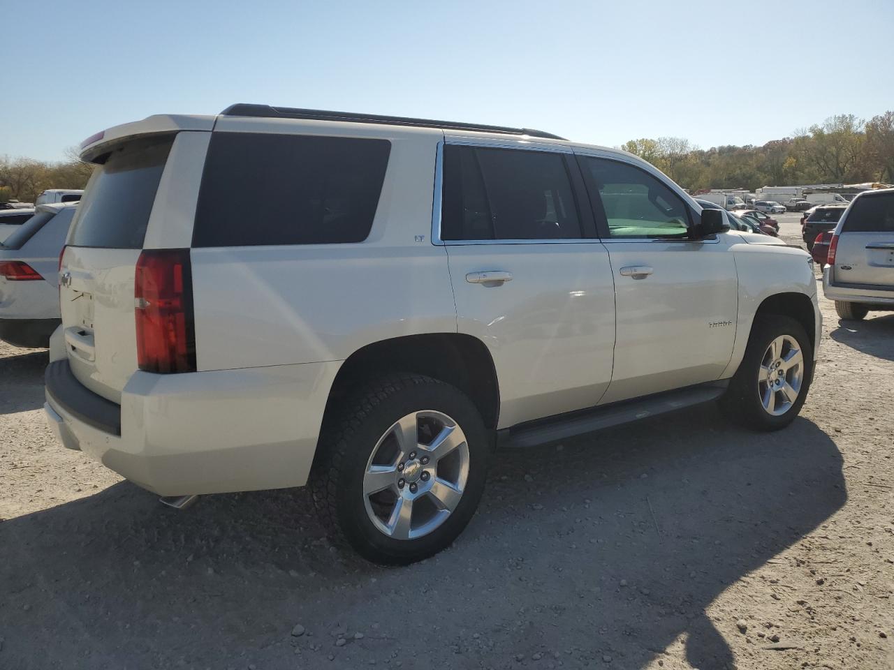 2015 Chevrolet Tahoe VIN 1GNSKBKC8FR737108 Copart auction photo, front end damage thumbnail 3