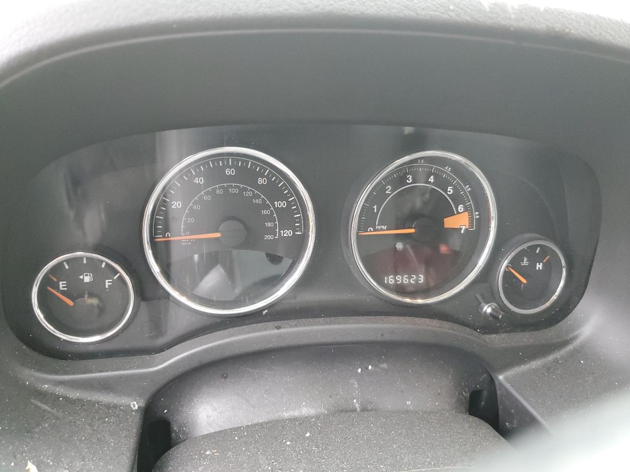 2014 Jeep Compass VIN 1C4NJDEB9ED623671 Copart auction photo, front end / side damage thumbnail 9