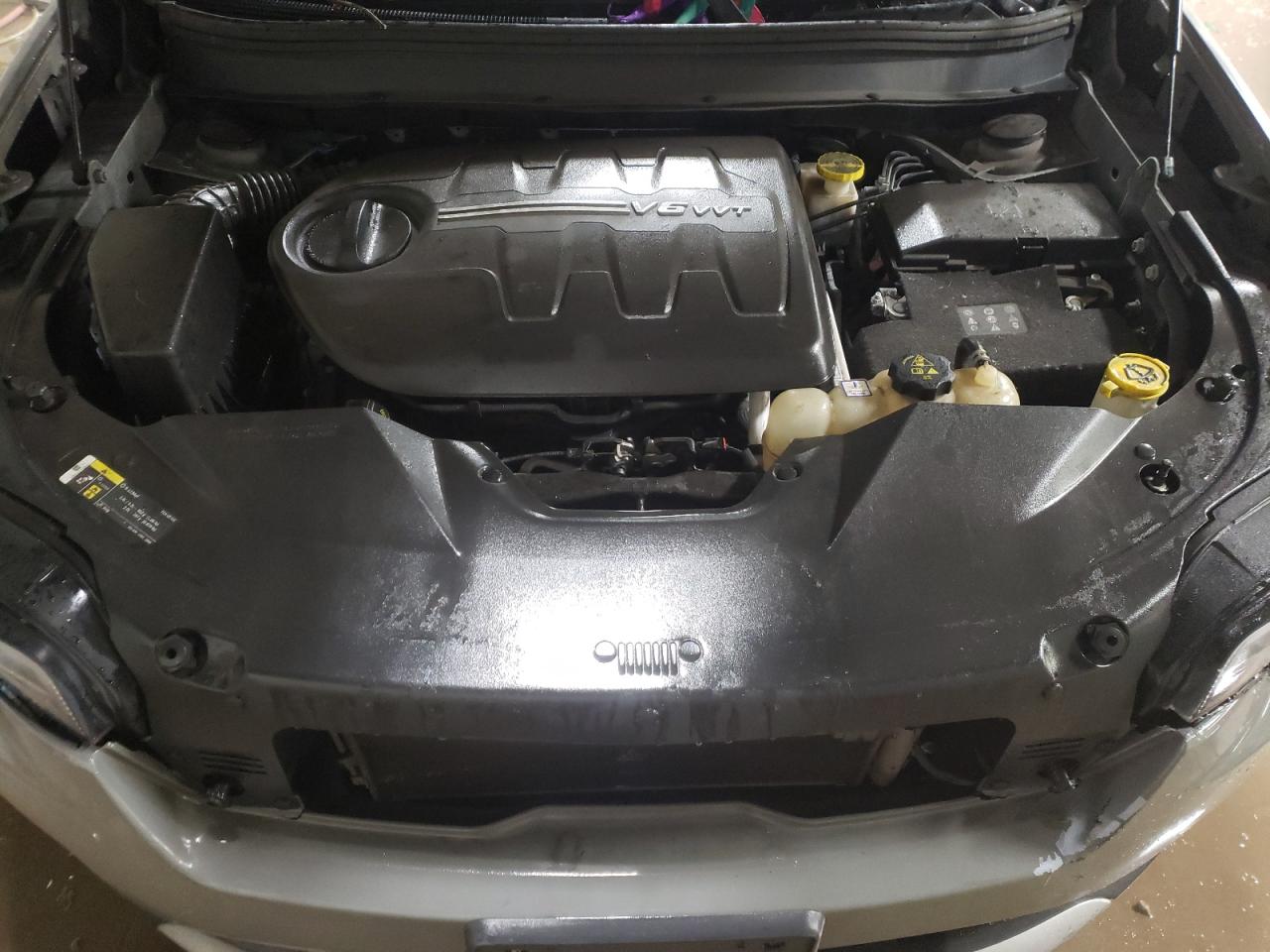2019 Jeep Grand Cherokee VIN 1C4PJMDX4KD353265 Copart auction photo, front end damage thumbnail 11