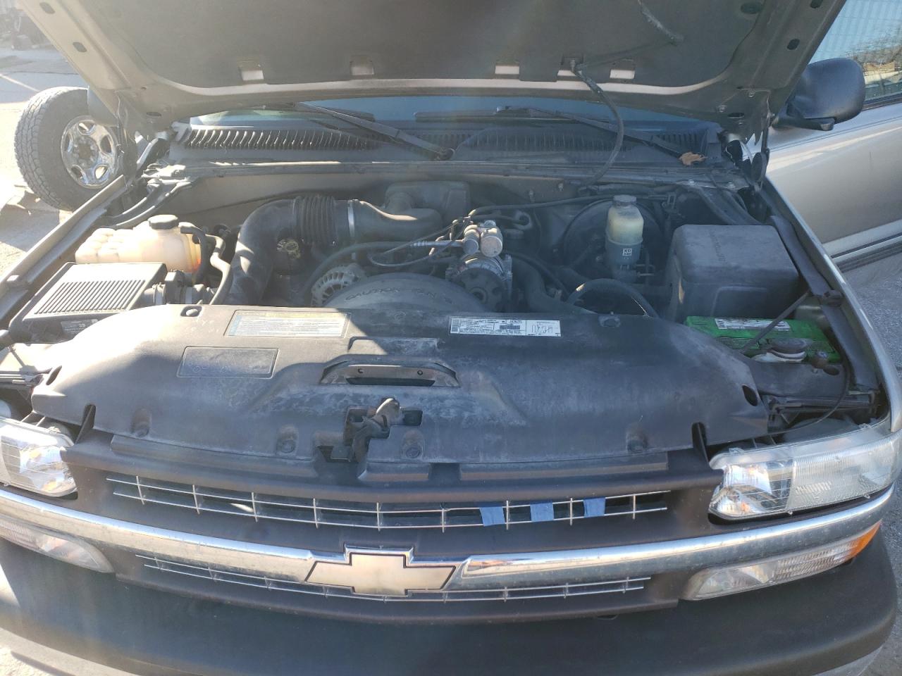 2000 Chevrolet Silverado VIN 1GCEC14W4YZ203627 Copart auction photo, rear end / side damage thumbnail 13