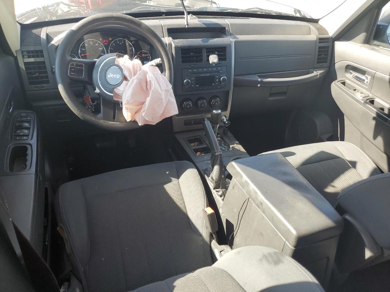 2012 Jeep Liberty (North America) VIN 1C4PJLAK7CW108372 Copart auction photo, front end damage thumbnail 8