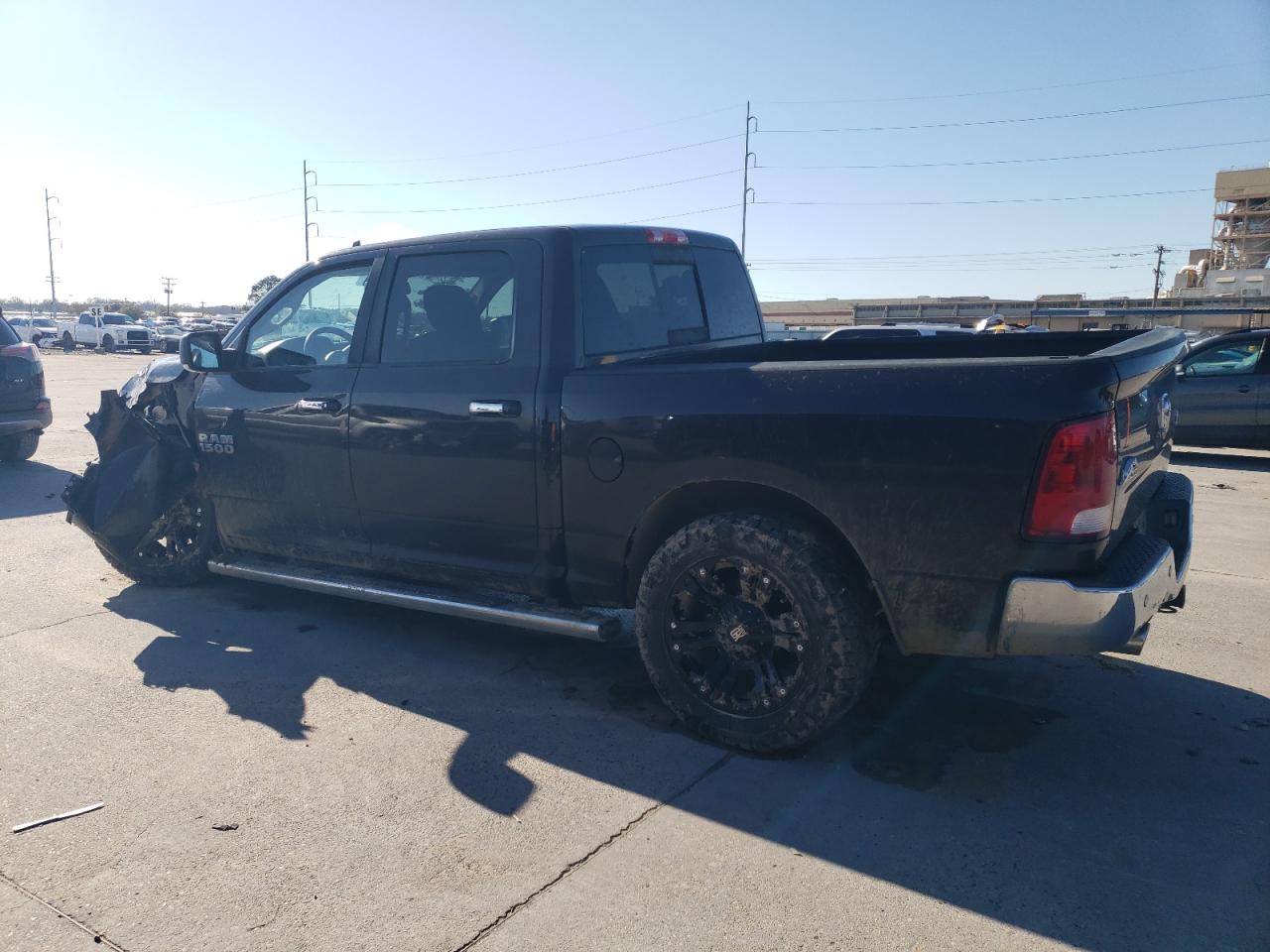 2017 RAM 1500 VIN 3C6RR7LT2HG511848 Copart auction photo, front end damage thumbnail 2