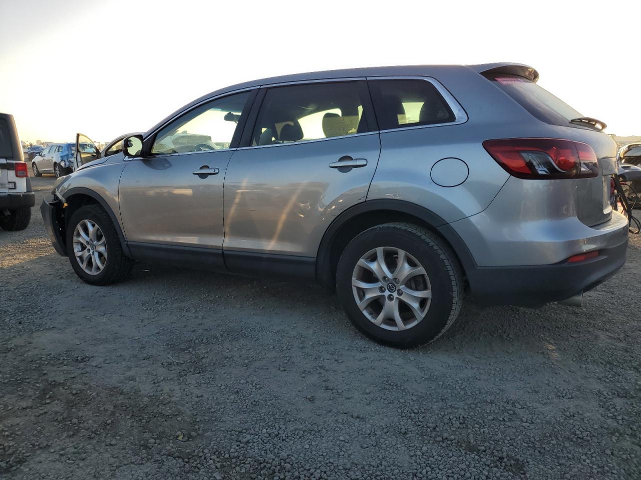 2013 Mazda CX-9 VIN JM3TB2BV2D0421386 Copart auction photo, front end damage thumbnail 2