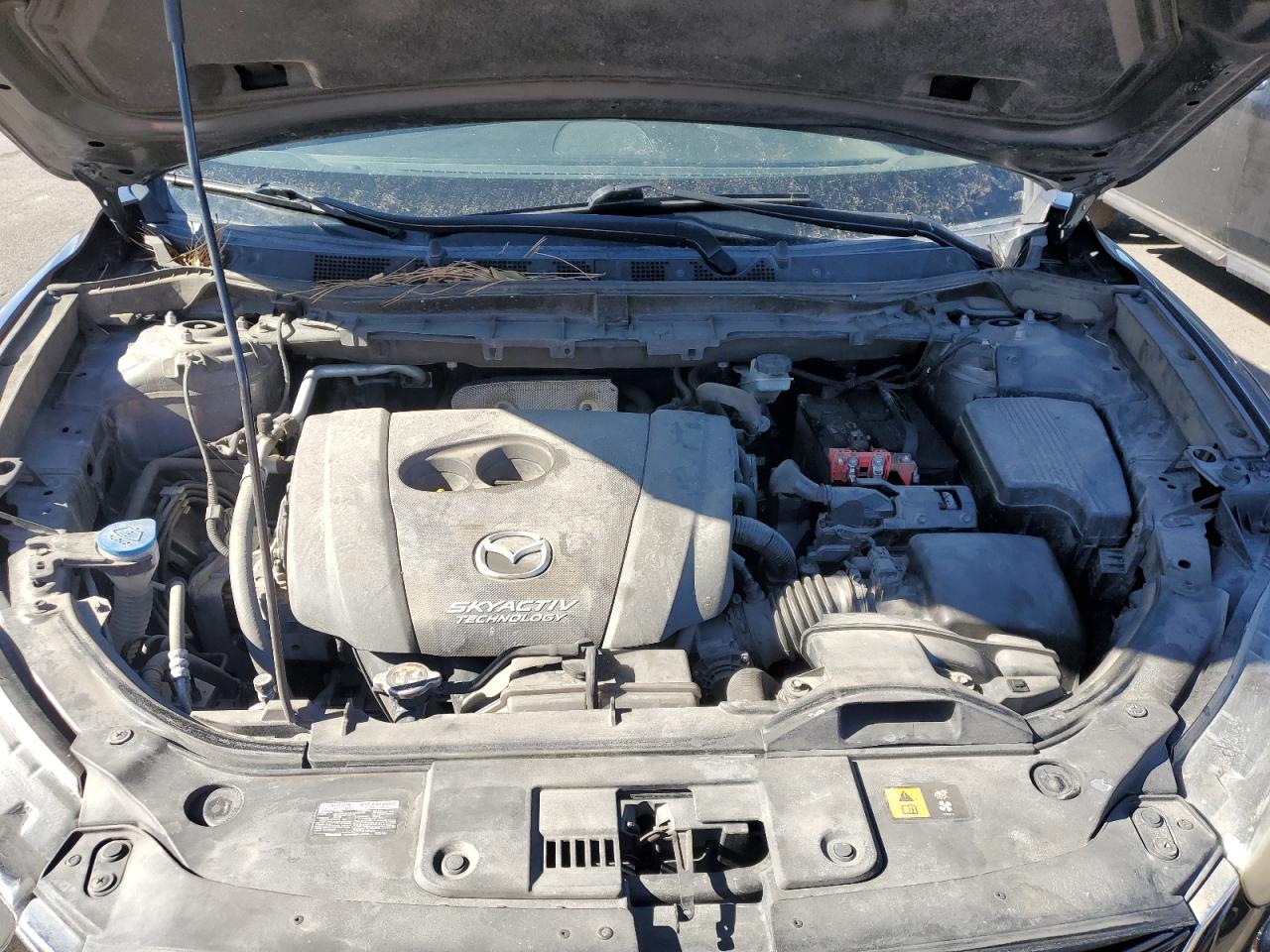 2016 Mazda CX-5 VIN JM3KE4CY0G0665632 Copart auction photo, all over damage thumbnail 11