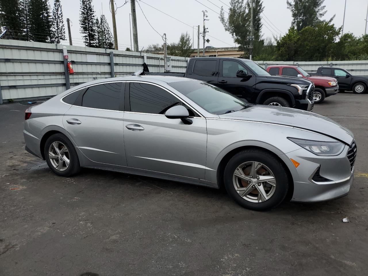 2021 Hyundai Sonata VIN 5NPEG4JA9MH093688 Copart auction photo, vandalism damage thumbnail 4