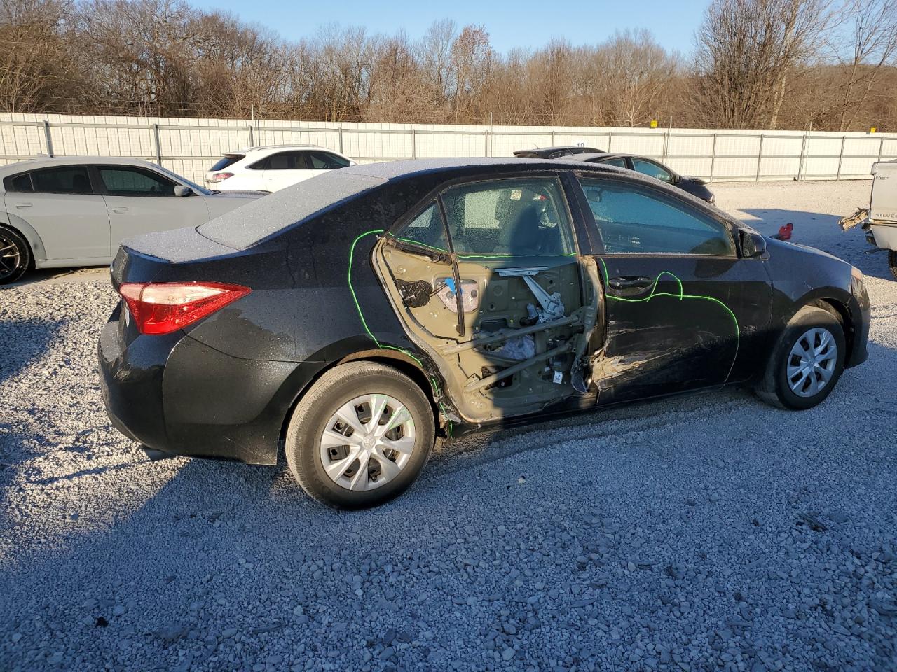 2019 Toyota Corolla VIN 5YFBURHE6KP871074 Copart auction photo, hail / side damage thumbnail 3