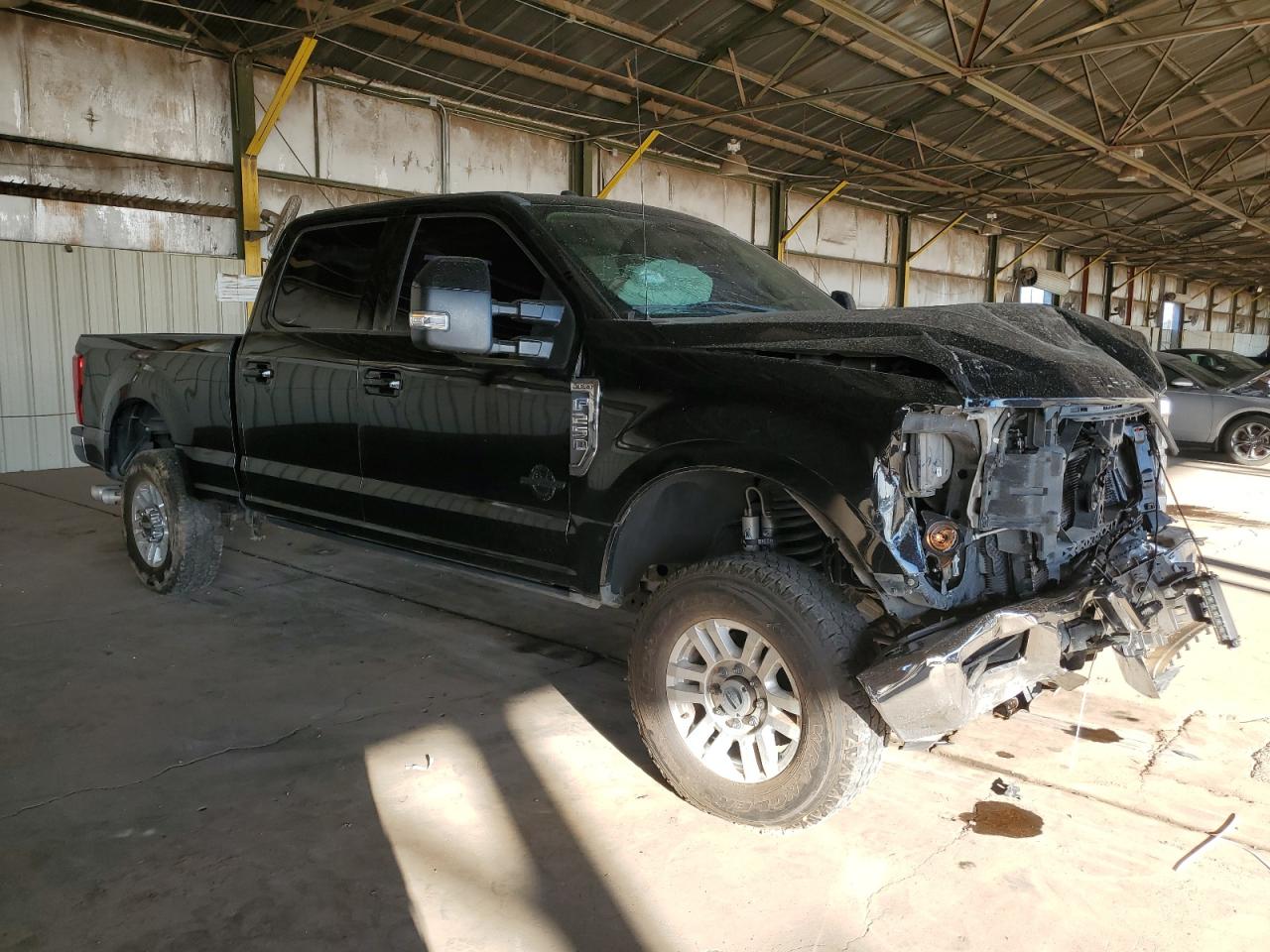 2017 Ford F250 VIN 1FT7W2BT1HEF38964 Copart auction photo, front end / mechanical damage thumbnail 4