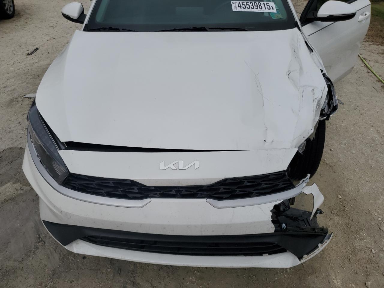 2024 KIA Forte VIN 3KPF24AD8RE744317 Copart auction photo, front end / side damage thumbnail 11