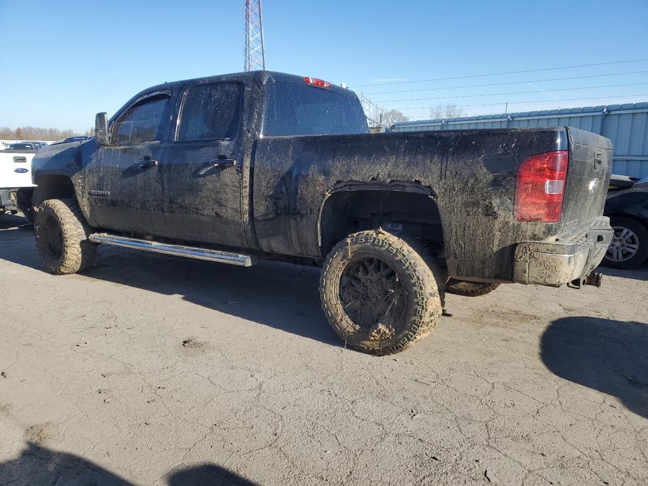 2013 Chevrolet Silverado VIN 1GC1KYC8XDF143166 Copart auction photo, front end damage thumbnail 2