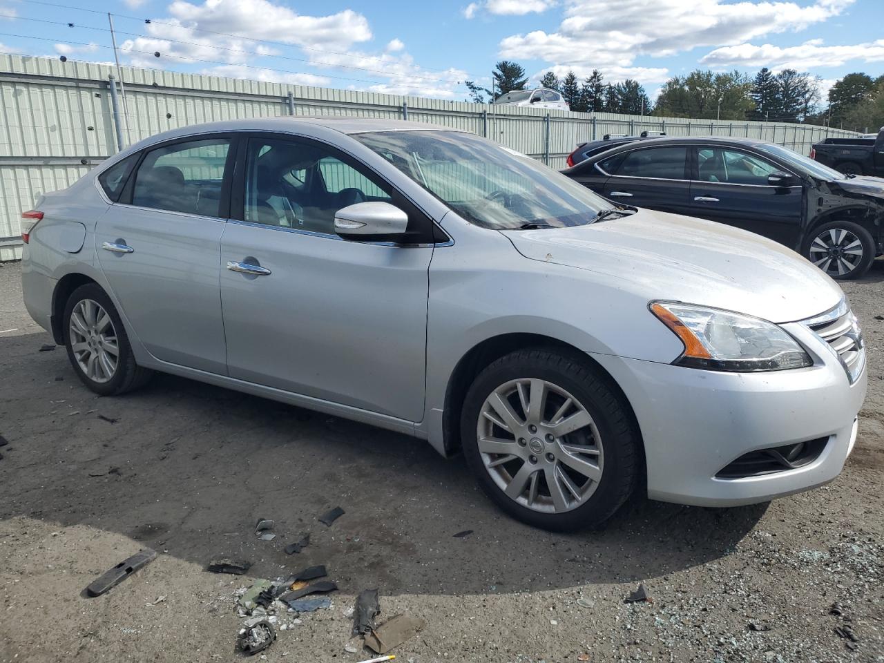 2014 Nissan Sentra VIN 3N1AB7AP7EY285847 Copart auction photo, side / front end damage thumbnail 4