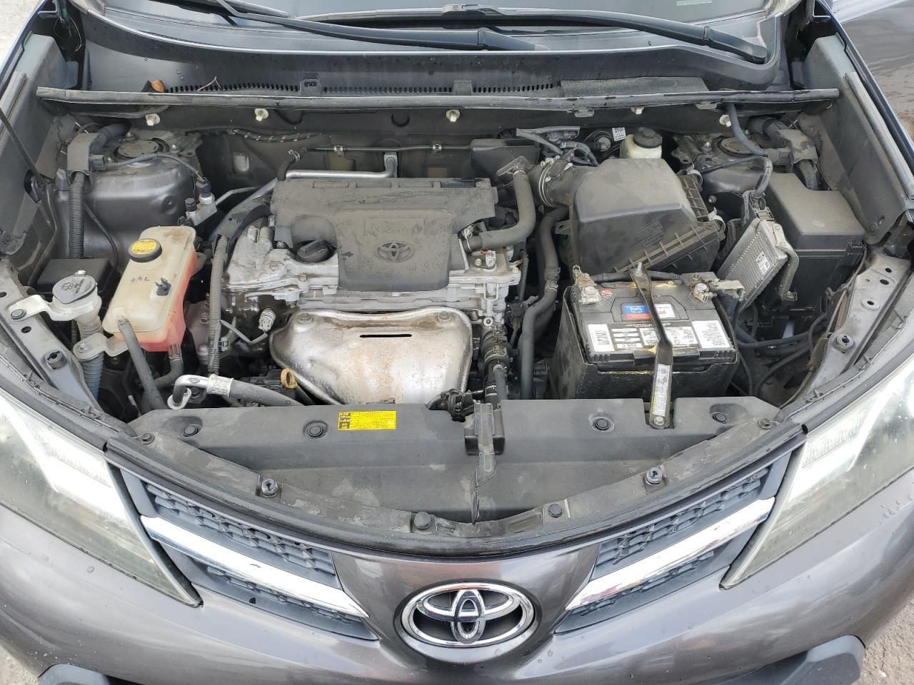 2015 Toyota RAV 4 VIN 2T3WFREV8FW156924 Copart auction photo, rear end damage thumbnail 12