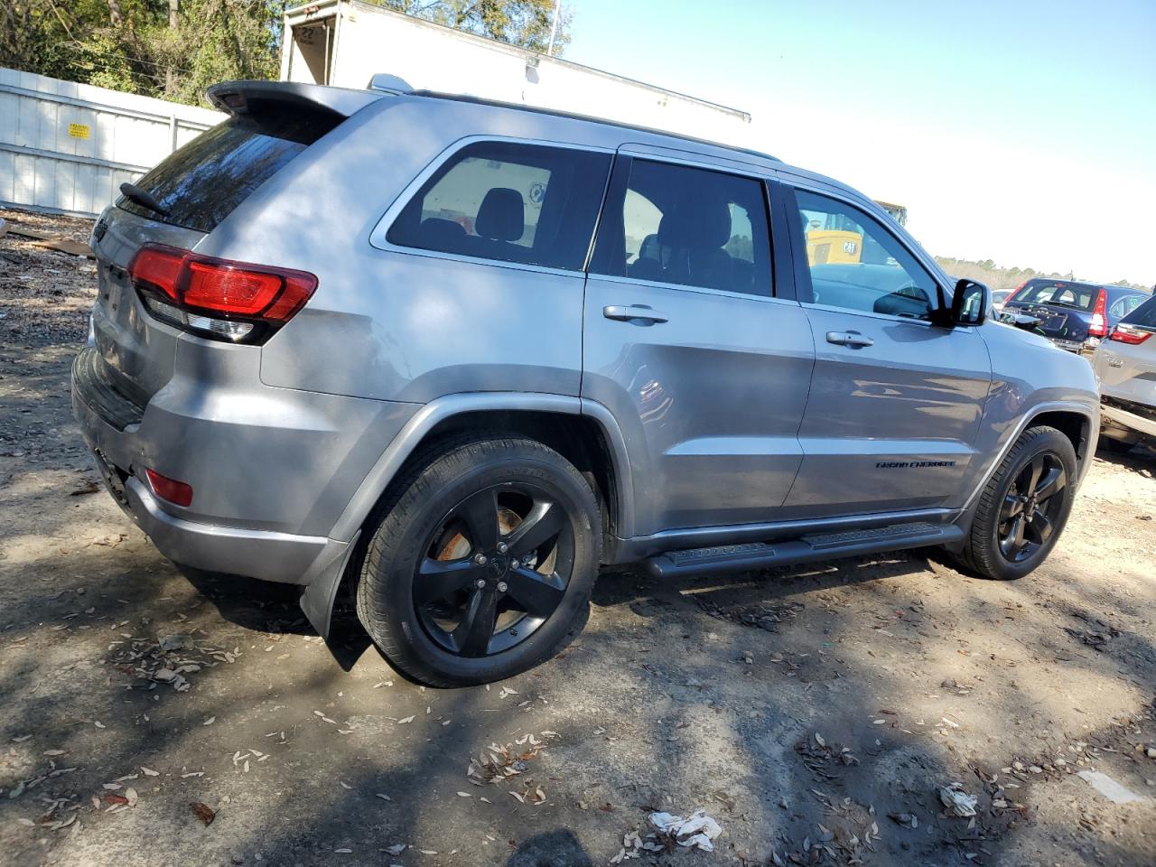 2015 Jeep Grand Cherokee VIN 1C4RJEAG5FC185084 Copart auction photo, rear end damage thumbnail 3