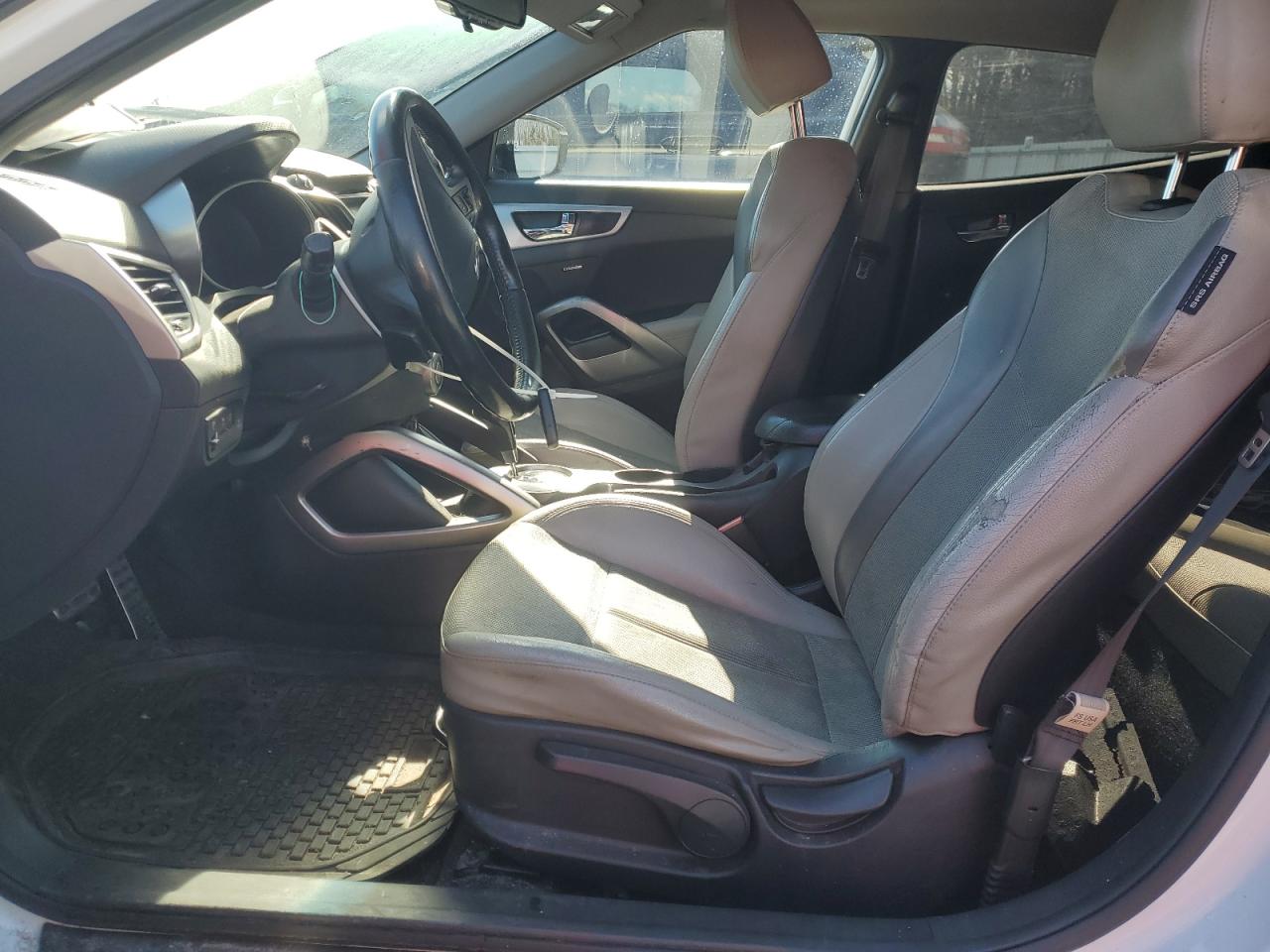 2013 Hyundai Veloster VIN KMHTC6AD5DU151645 Copart auction photo, front end / water/flood damage thumbnail 7